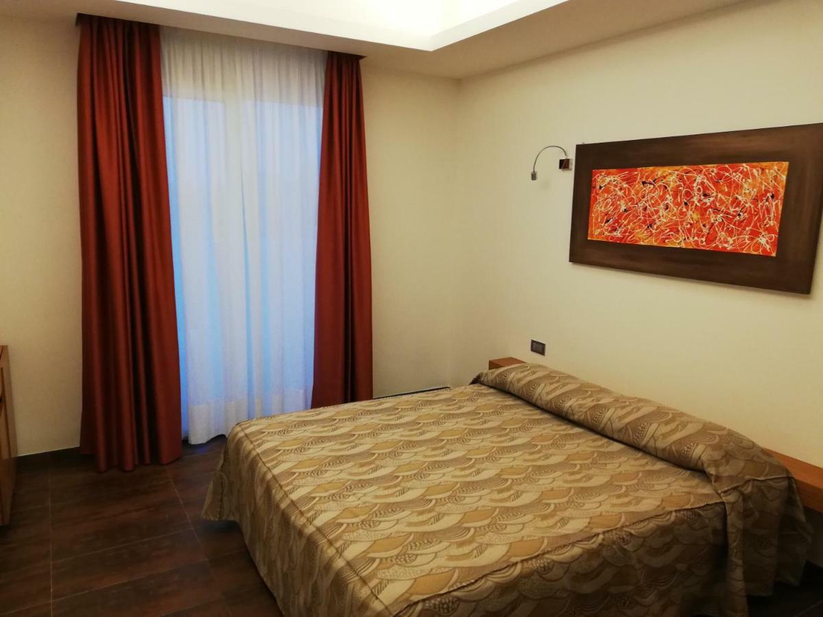 Hotel Scialì Vieste Esterno foto